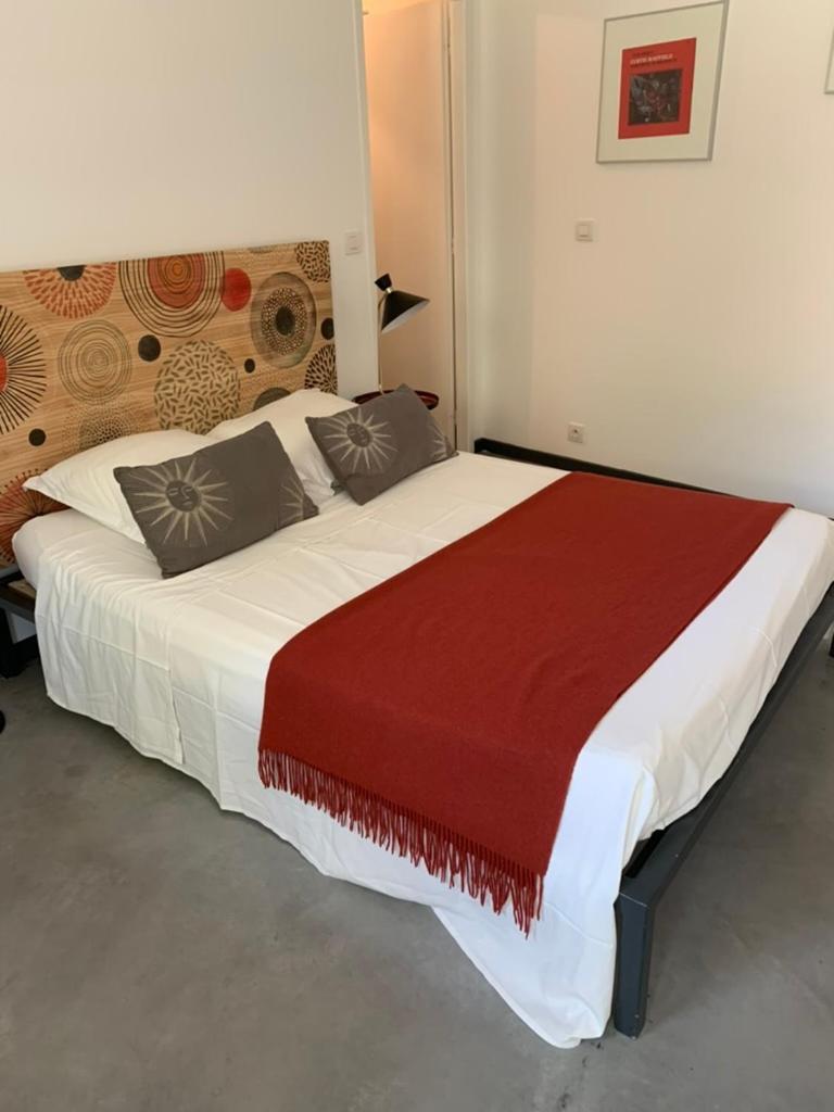 Les Esplanes Bed & Breakfast La Garde Adhemar Luaran gambar