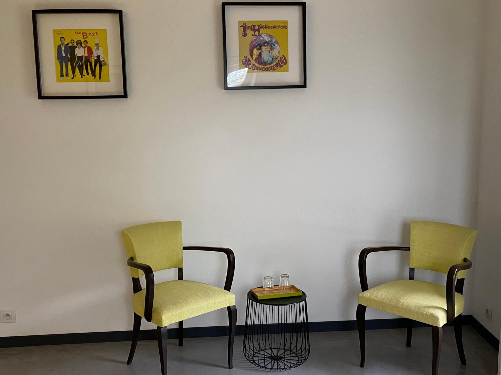 Les Esplanes Bed & Breakfast La Garde Adhemar Luaran gambar