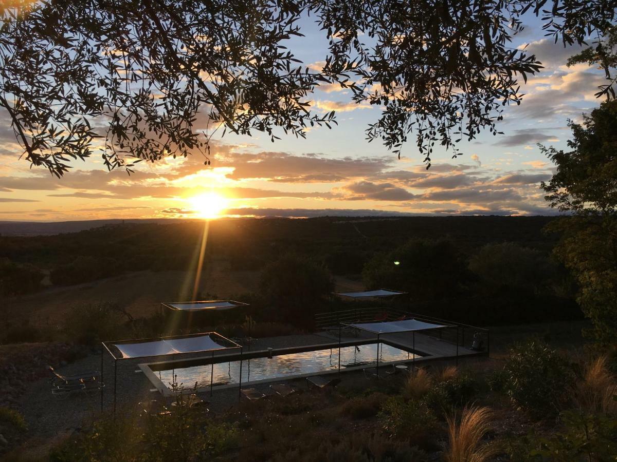 Les Esplanes Bed & Breakfast La Garde Adhemar Luaran gambar